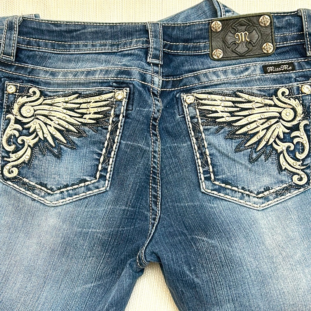 Miss Me jeans size 31 boot cut.